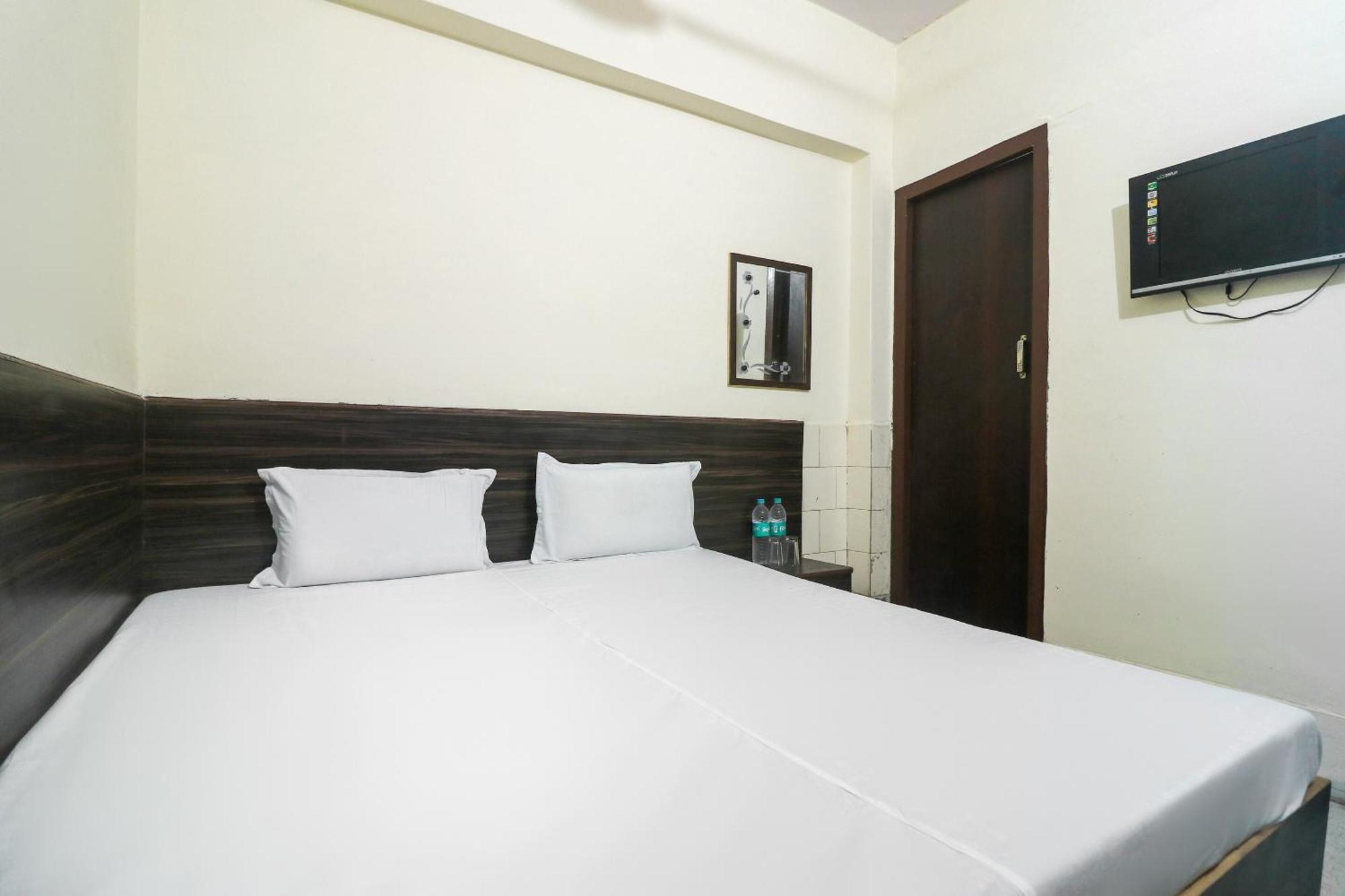 Spot On Hotel Anand Bhawan Alīgarh Dış mekan fotoğraf