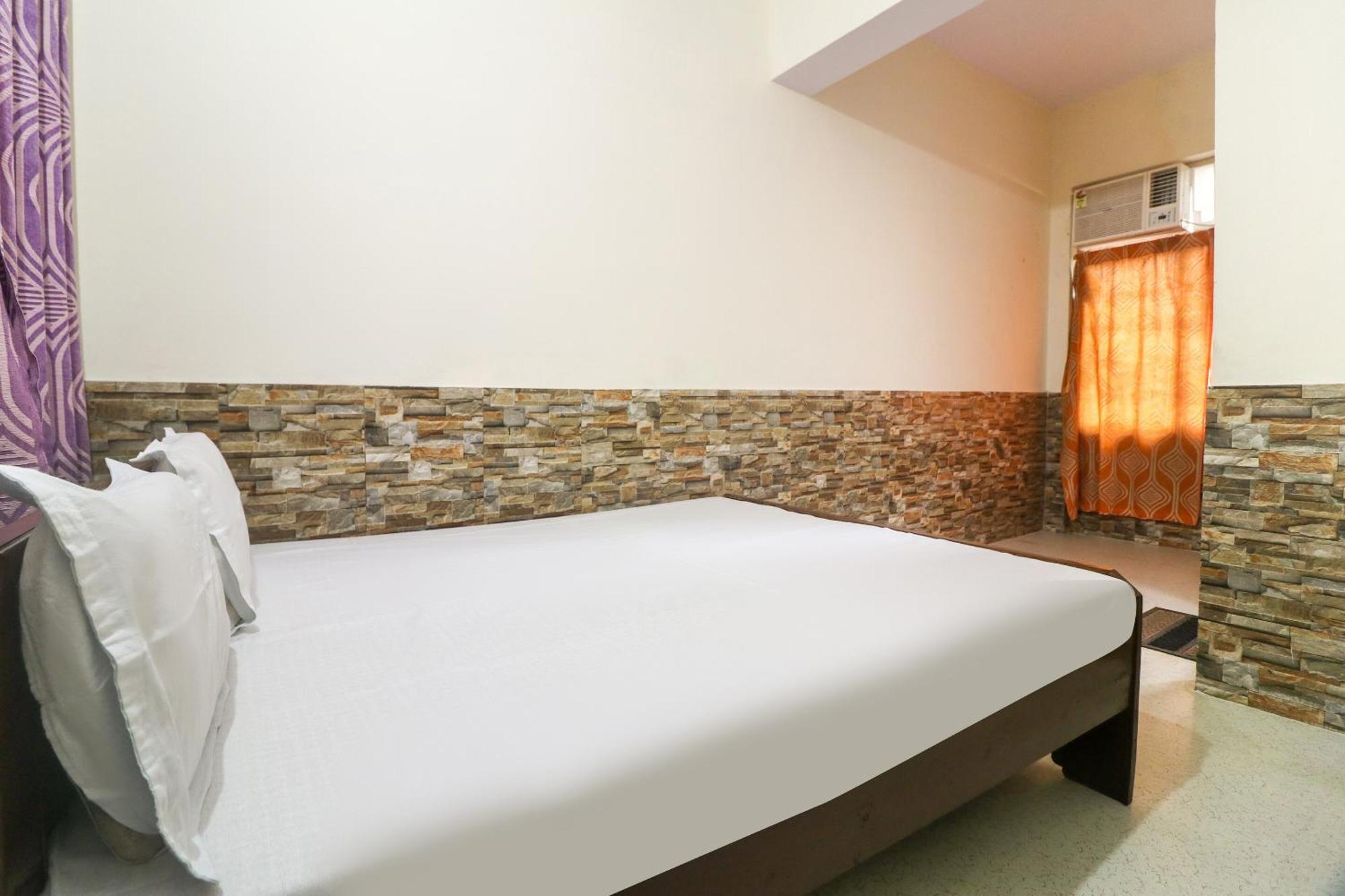 Spot On Hotel Anand Bhawan Alīgarh Dış mekan fotoğraf